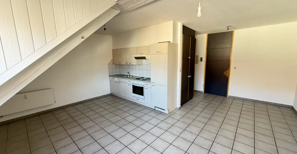 Spacieux studio sous les combles – photo 2 sur 5