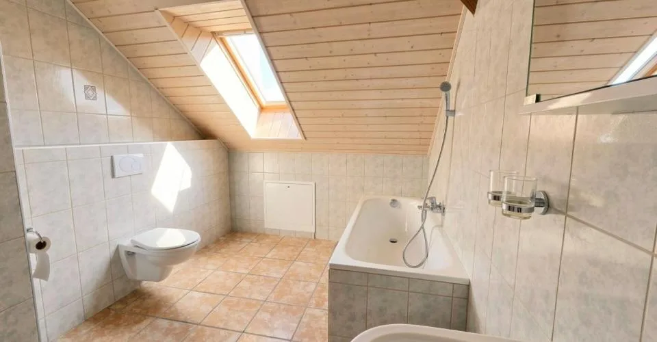 Duplex lumineux de 126 m² avec jardin commun dans un cadre verdoyant à Vuissens – foto 7 di 8