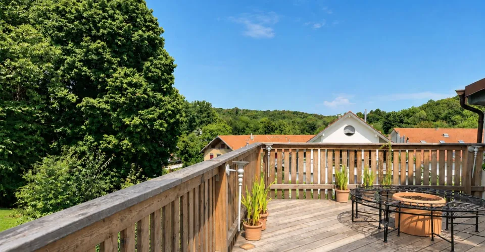 An exceptional residence in the heart of Genolier – photo 10 of 13