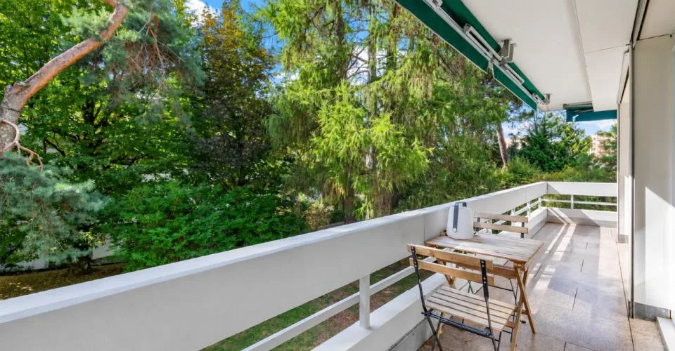 Un appartement d'exception, au calme et à deux pas du lac – Foto 9 von 13