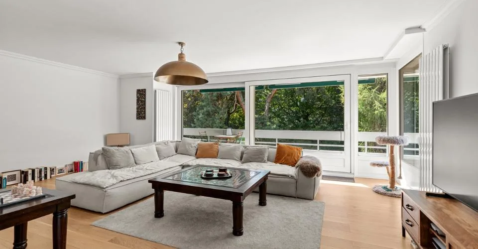 Un appartement d'exception, au calme et à deux pas du lac – Foto 4 von 13