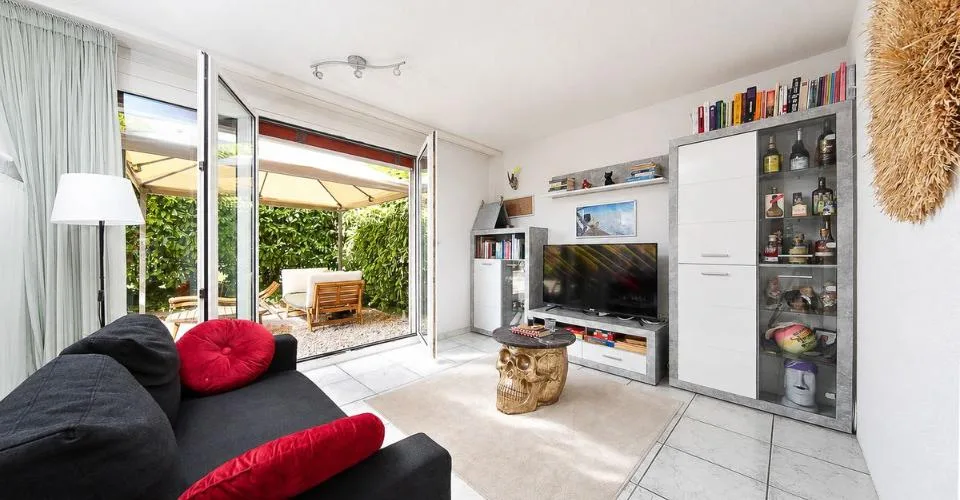 Appartement lumineux avec entrée privative et vaste terrasse – foto 5 di 8