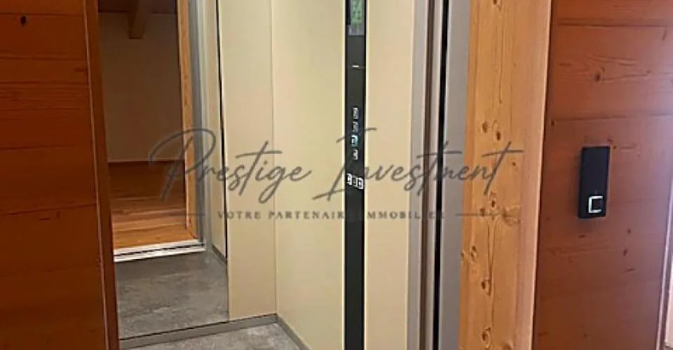 Magnifique Chalet Prestige: le golf en voisin, les Alpes en horizon. – photo 11 of 13