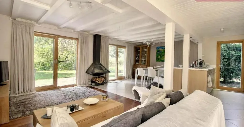 Charmantes Chalet 3 Schlafzimmer Zentrum Station – Foto 4 von 13