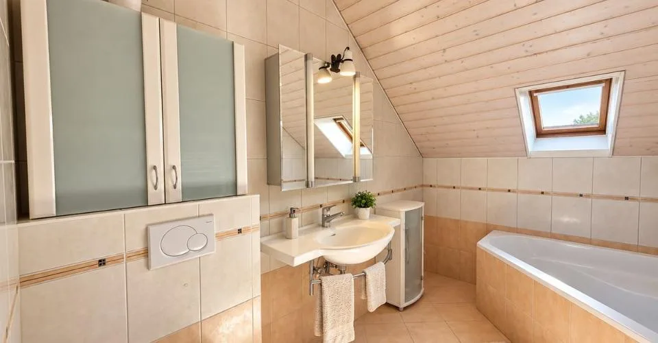 Spacieux appartement de 5,5 pièces bénéficiant de beaux volumes, d'une agréable luminosité – photo 9 sur 12