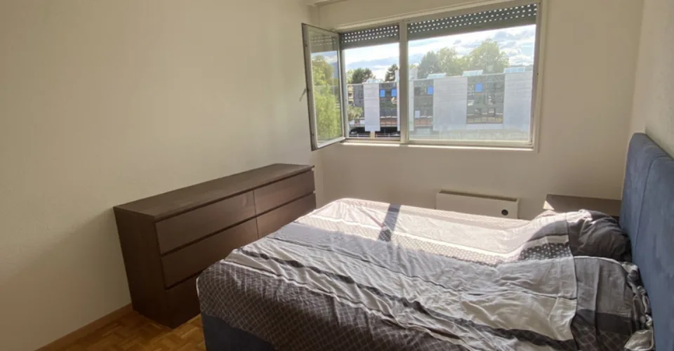 Charmant appartement de 3,5 pièces à Yverdon-les-Bains – Foto 2 von 6