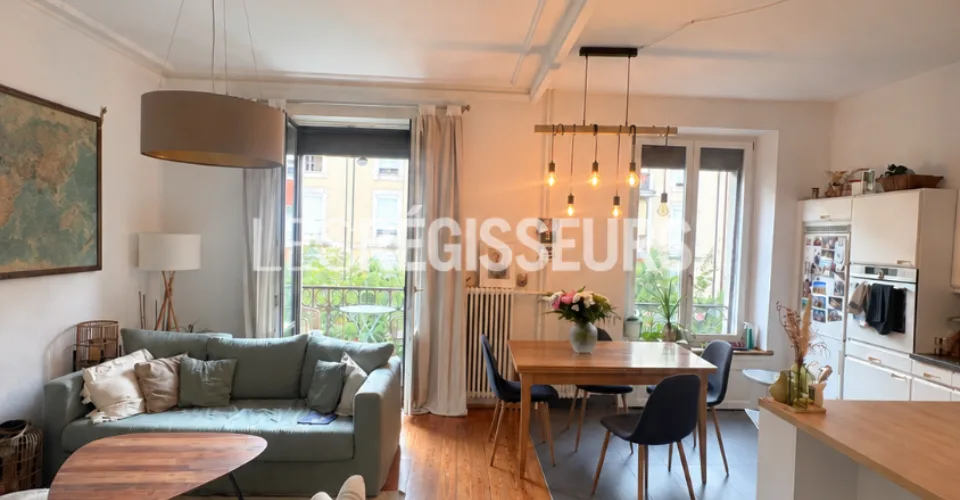 Appartement de 4 pièces avec balcon – Foto 3 von 8