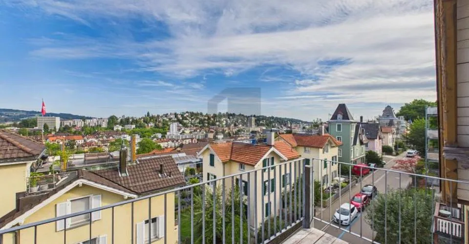 DACHTERRASSE UND BALKON AN ZENTRALER LAGE – foto 4 di 12