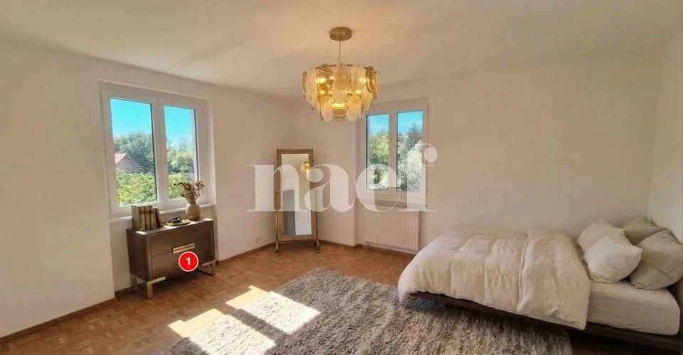 Bel appartement de 3 pièces d'env. 85m2 au 1er étage avec balcon
