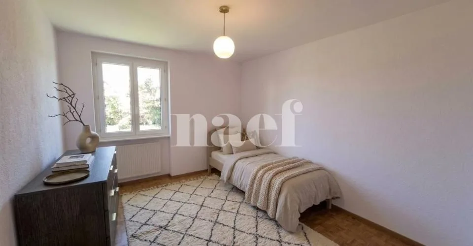 Bel appartement de 3 pièces d'env. 85m2 au 1er étage avec balcon