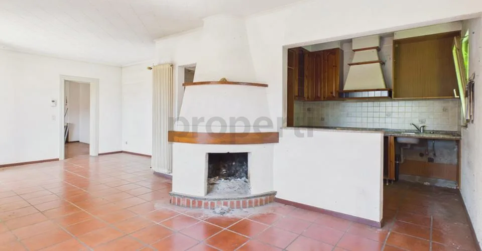 Elegante villa 4 locali con balcone ristrutturata, Agno – Foto 4 von 26