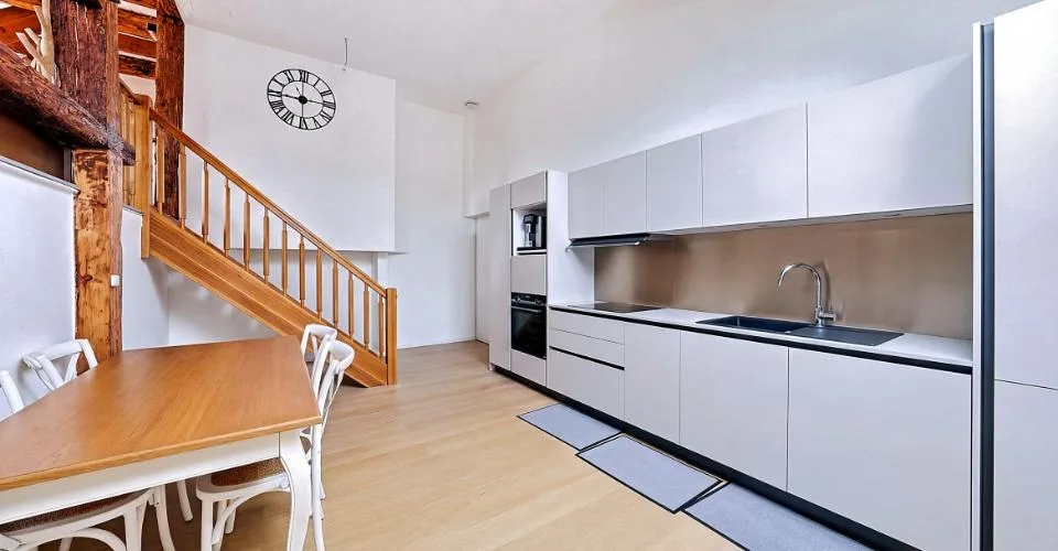 Triplex rénové dans une bâtisse de 1865, à 10 min de Morges – foto 6 di 26