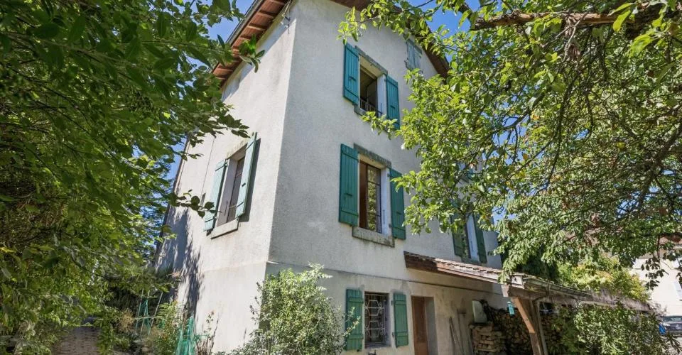 Maison à rénover avec fort potentiel – Foto 1 von 26