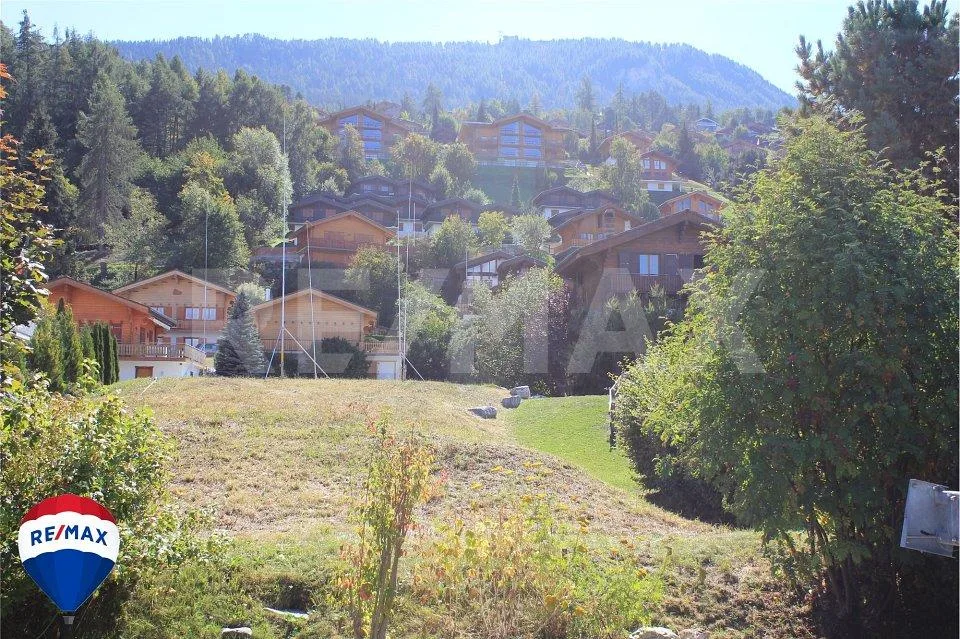 Terrain à construire avec projet, libre de mandat. – photo 3 sur 5