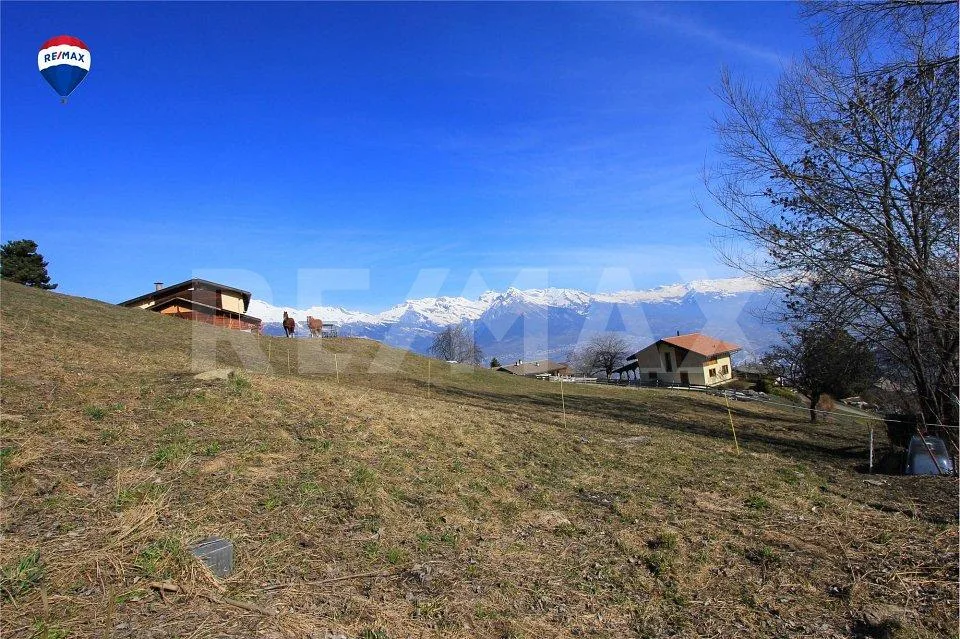 Terrain à construire en zone H 30.(H 40) – photo 4 sur 7