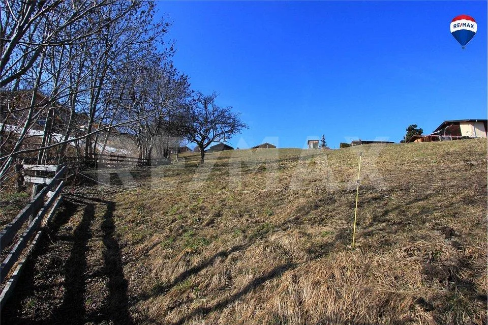 Terrain à construire en zone H 30.(H 40) – photo 2 sur 7