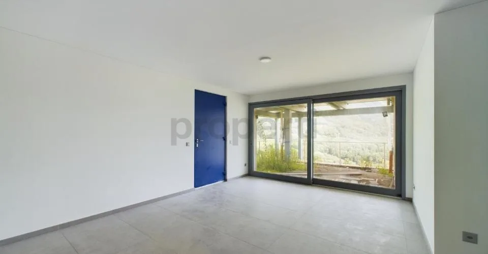 Moderna villa da 7.5 locali con vista panoramica ad Acquarossa - Va... – foto 11 di 33