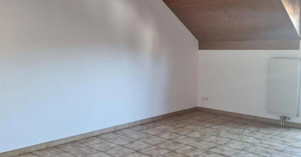 Dachgeschoss mit 2,5 Zimmern, 52 m2 – Foto 4 von 8