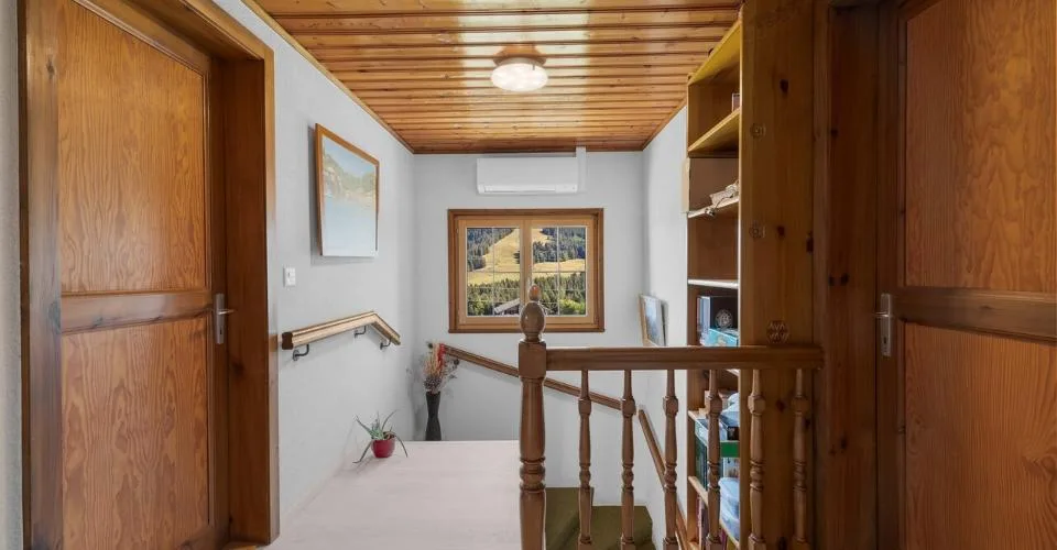 Splendide chalet de 8.5 pièces aux Paccots – Foto 12 von 13