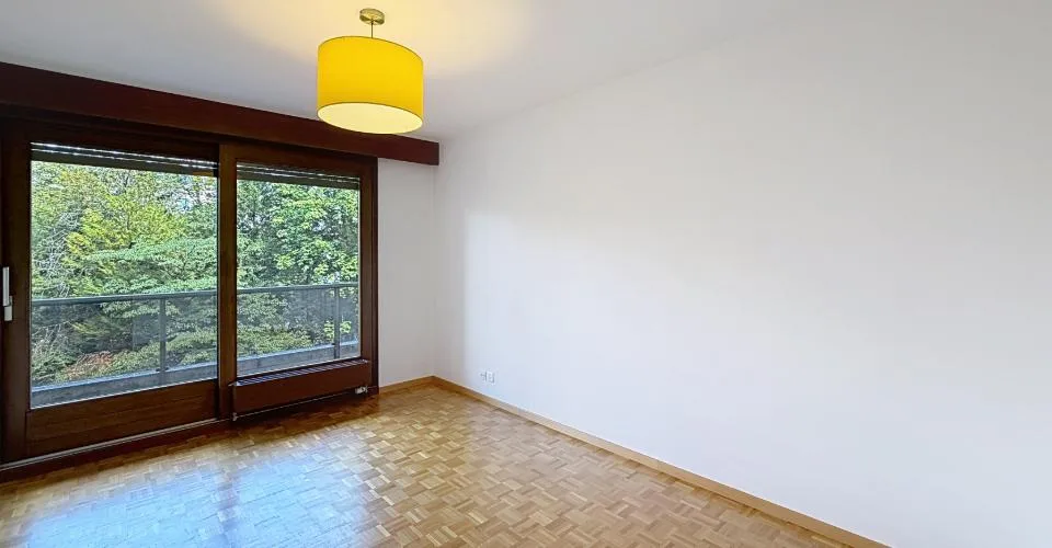 Jolie appartement avec 3 chambres – Foto 13 von 16