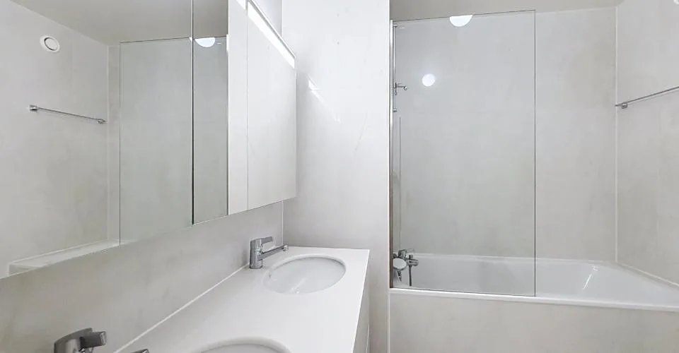 Jolie appartement avec 3 chambres – Foto 10 von 16