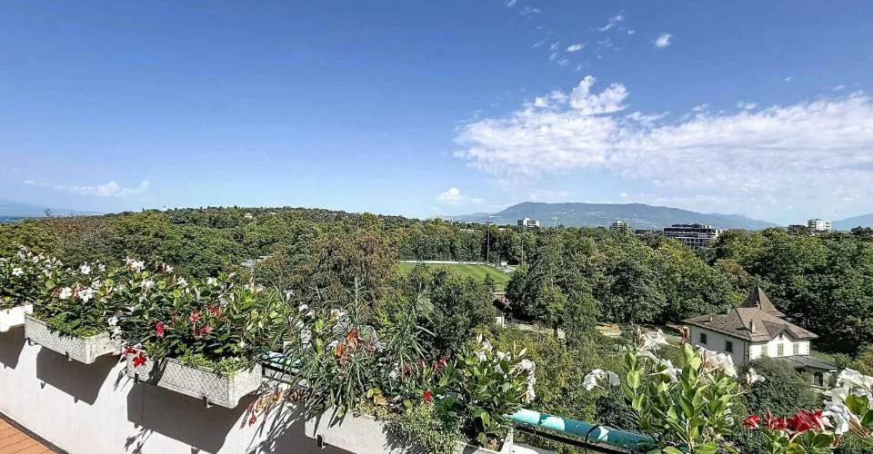 Duplex de 8 pièces en attique avec vue panoramique – Plateau de Frontenex – Foto 8 von 10