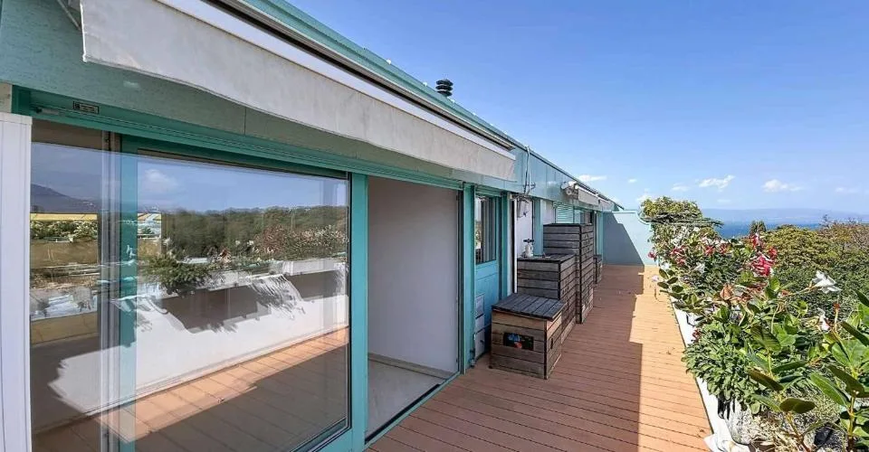 Duplex de 8 pièces en attique avec vue panoramique – Plateau de Frontenex – Foto 9 von 10