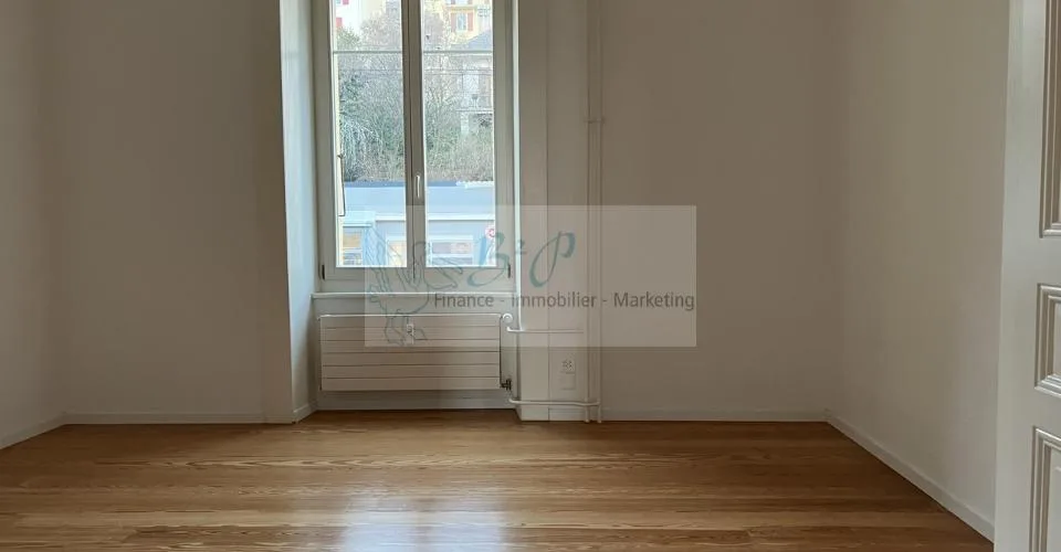 Grand appartement de 4.5 pièces avec vue sur le lac – Foto 9 von 13