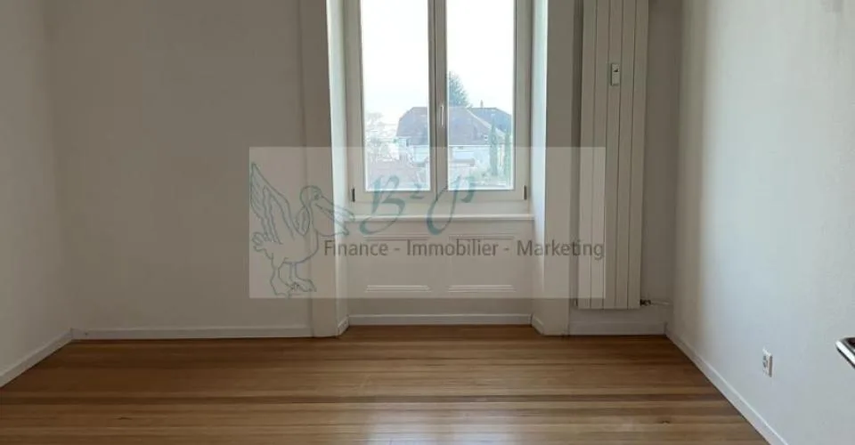 Grand appartement de 4.5 pièces avec vue sur le lac – Foto 4 von 13