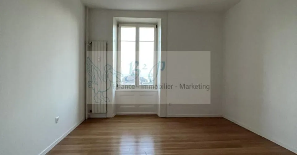 Grand appartement de 4.5 pièces avec vue sur le lac – Foto 6 von 13