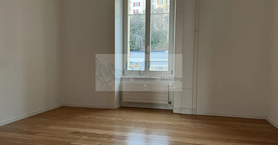 Grand appartement de 4.5 pièces avec vue sur le lac – Foto 8 von 13