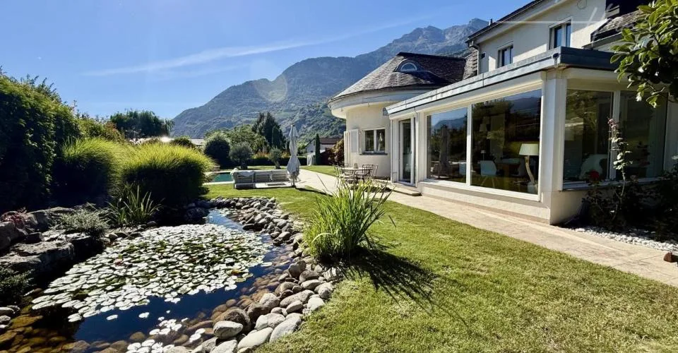 VETROZ, wunderschöne Villa mit Charakter in absoluter Ruhe - Pool – Foto 11 von 12