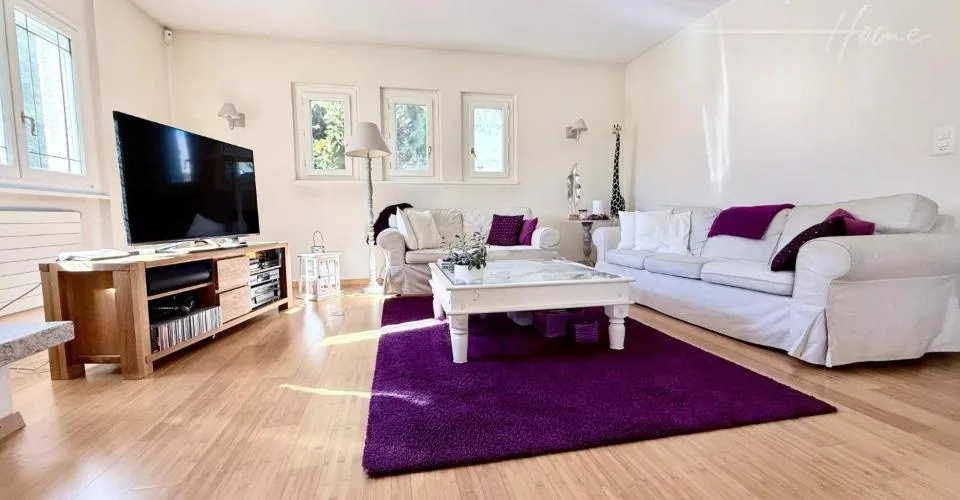 VETROZ, wunderschöne Villa mit Charakter in absoluter Ruhe - Pool – Foto 3 von 12