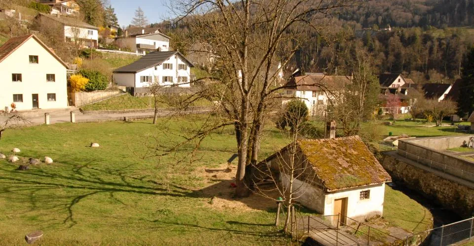 A vendre à Soyhières (Delémont) Ancienne maison à rénover ou démolir – foto 2 di 8