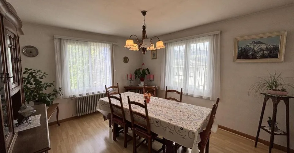 Gebäude und Baugrundstück in Ollon – Foto 7 von 13