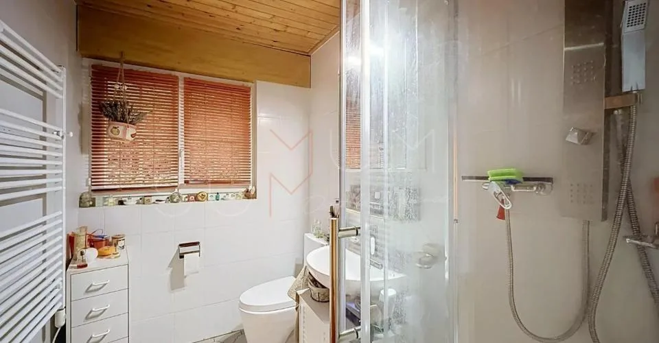 Un chalet, un espace boisé privatif, un style de vie – Prafirmin, Savièse – photo 11 sur 13