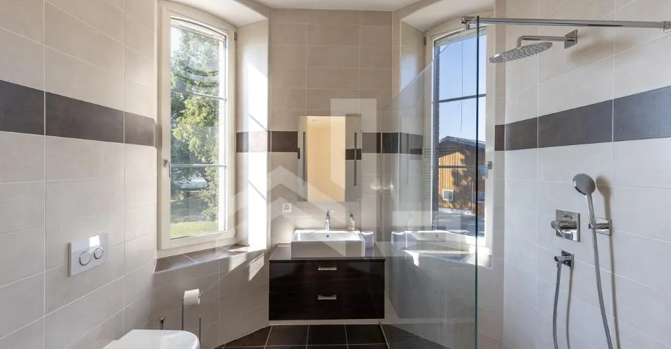 Maison de charme et de caractère avec vue panoramique – Foto 9 von 13