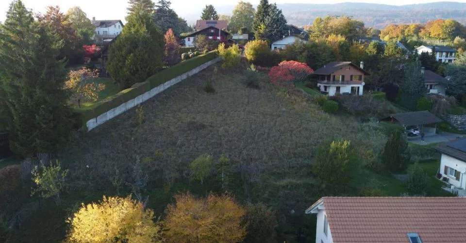 Parcelle constructible avec vue imprenable sur les Alpes ! – Foto 9 von 10
