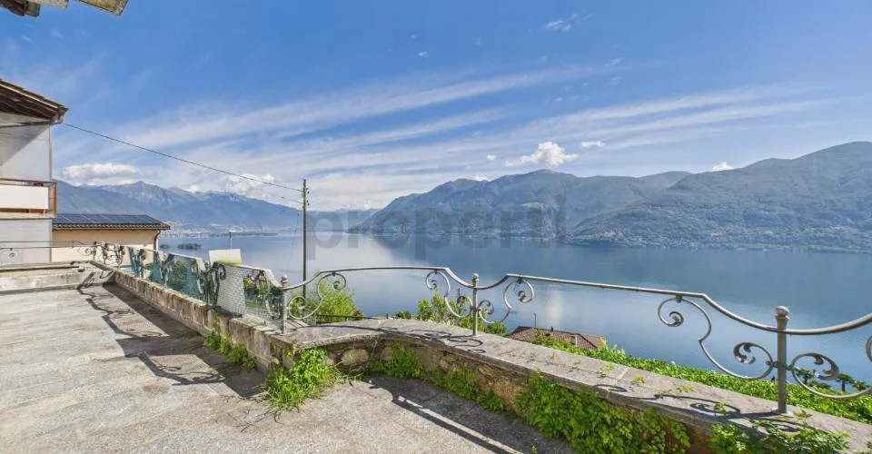 Maison unifamiliale accueillante avec vue imprenable sur le Lago Maggiore à Brissago – photo 14 sur 26
