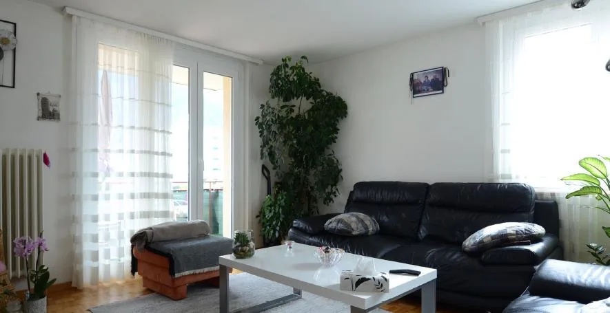 4.5 Zimmer Wohnung in Broc – photo 3 of 10