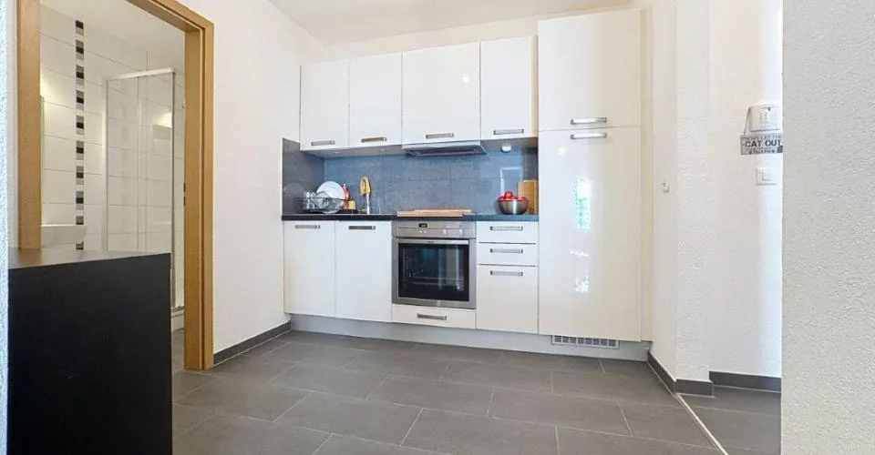 Bel appartement de 2 pces au 2ème étage – Foto 5 von 7