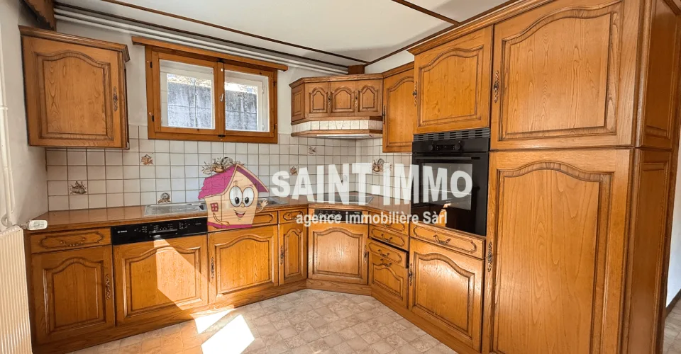 Chalet composé de deux appartements (3 & 6.5 pièces) avec jardin arboré de 840 m2, terrasse et garages – Foto 7 von 25