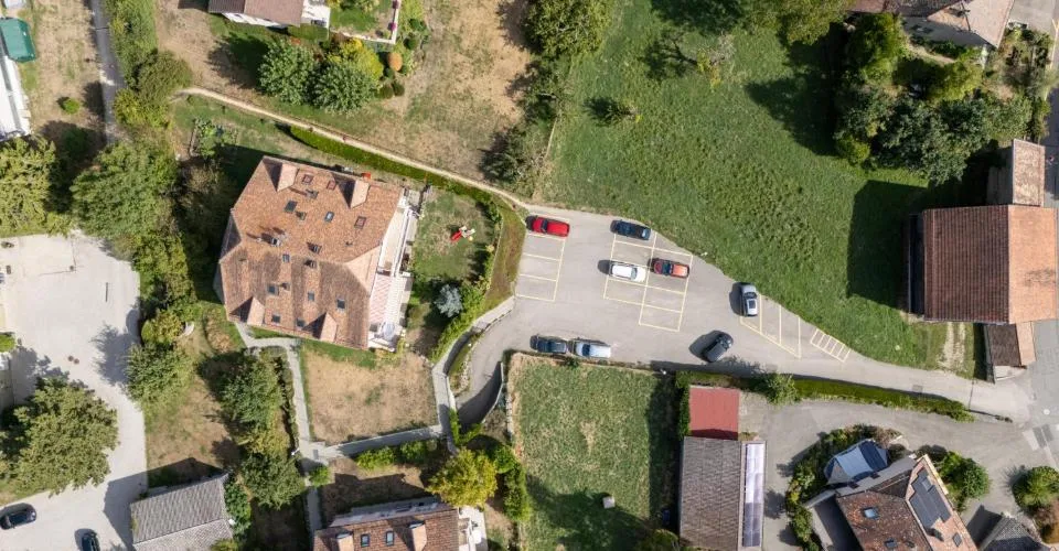 Lumineux duplex 5,5 pièces avec balcon – photo 2 sur 26