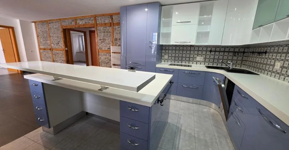 Maison jumelée composée de 5 appartements entièrement rénovés – photo 8 sur 13