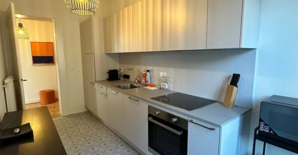 2.5 Zimmer möbl. Wohnobjekt in Lausanne – Foto 6 von 9