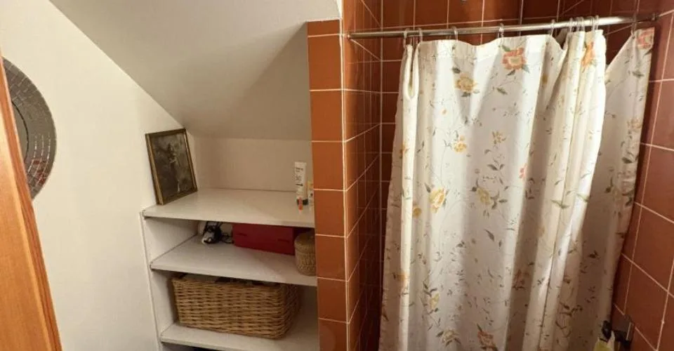 Charmante möblierte 4,5-Zimmer-Wohnung – Foto 4 von 8