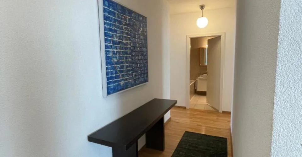 4.5 Zimmer möbl. Wohnobjekt in Lausanne – Foto 3 von 8