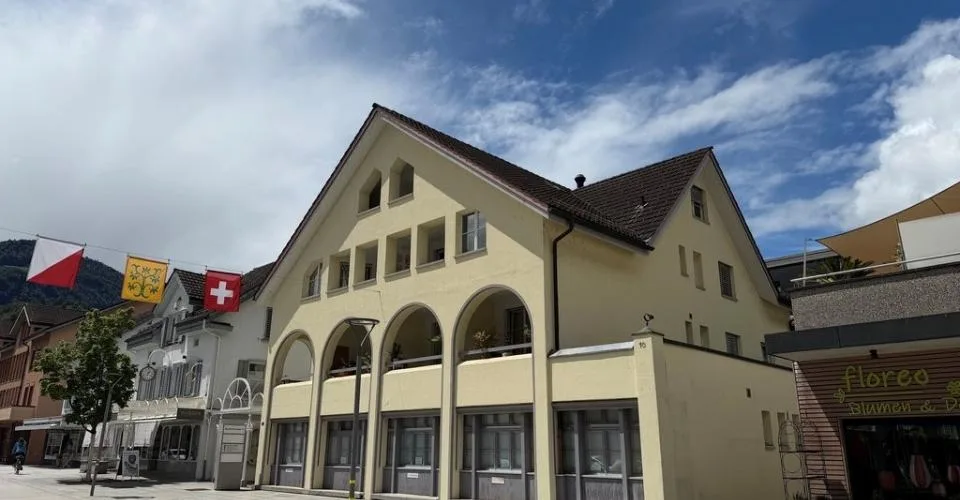 Einstellplatz in der Tiefgarage zu vermieten – photo 2 sur 2