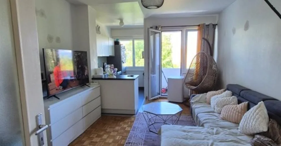A saisir ! Magnifique logement idéalement situé ! – photo 3 sur 7