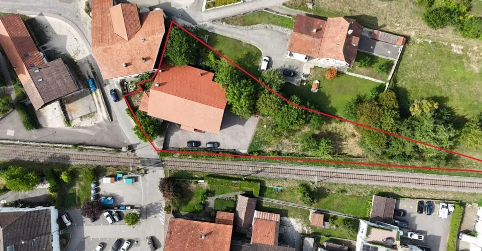 Zu verkaufen in Bévilard alte Bauernhof mit 2 Wohnungen – Foto 2 von 13